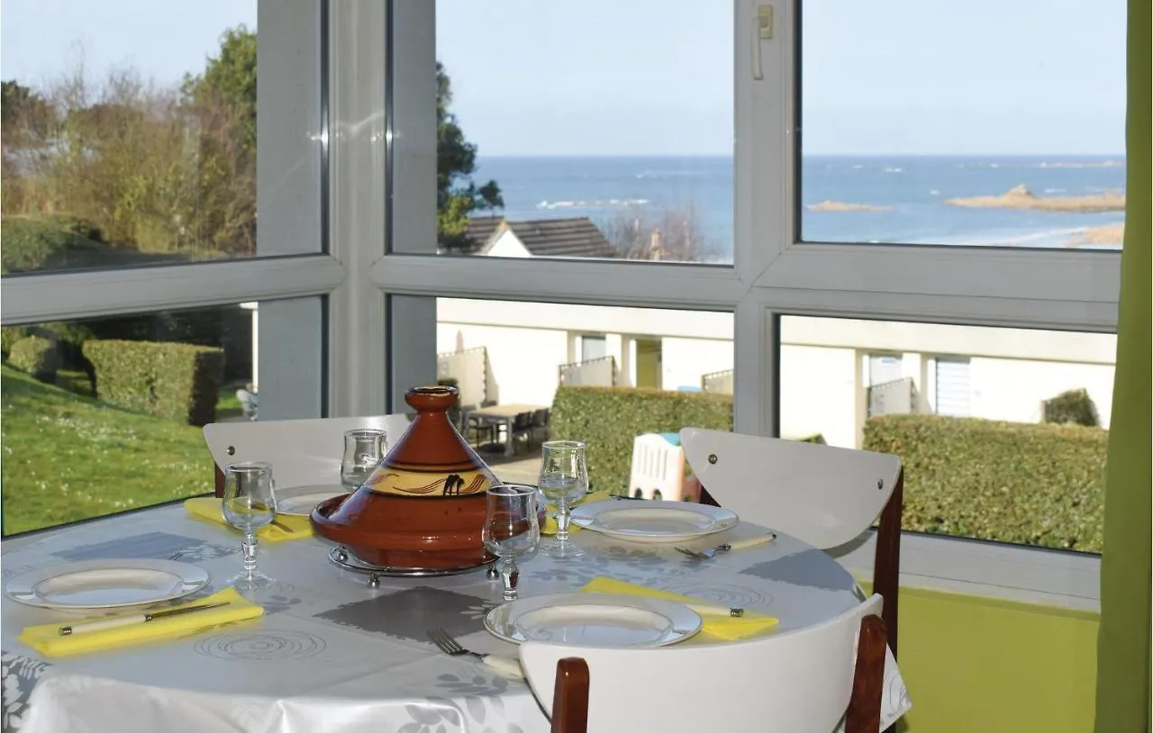 Awesome Apartment In Trevou Treguignec With Wifi